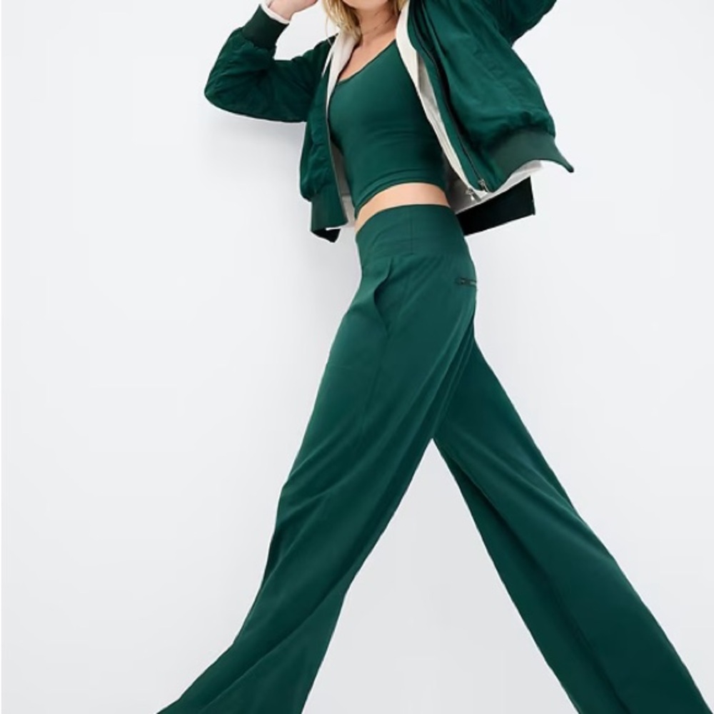 Athleta Venice High-Rise Wide-Leg Pant in Pine